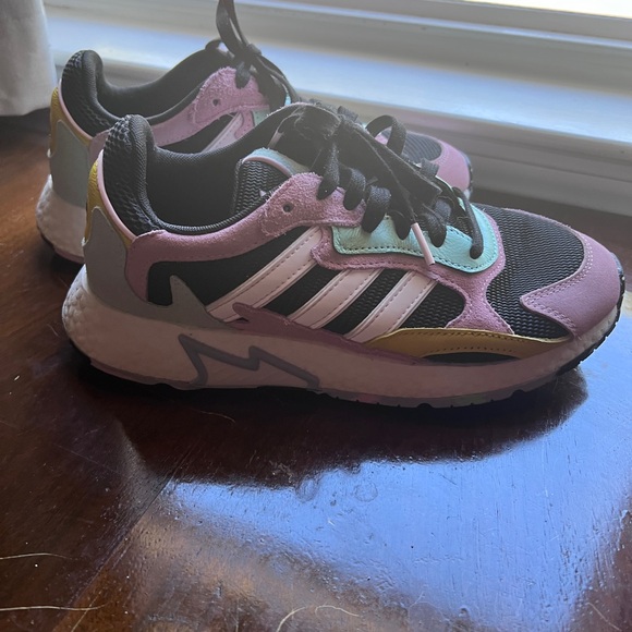 Women's ADIDAS Originals TRESC RUN Boost RUNNING Athletic SNEAKERS Size 7 - Picture 4 of 8